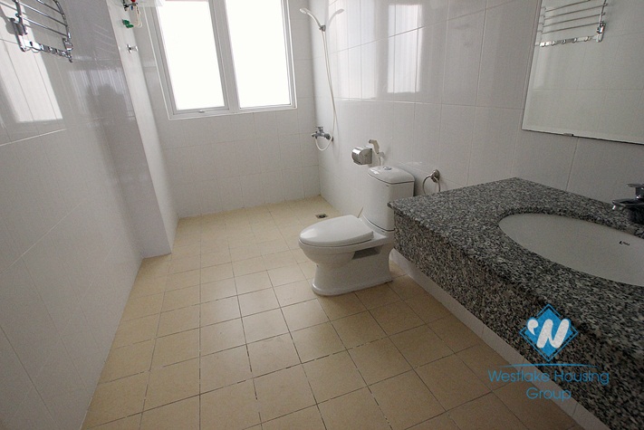 Unfurnished house with swimming pool for rent in Westlake area, Hanoi